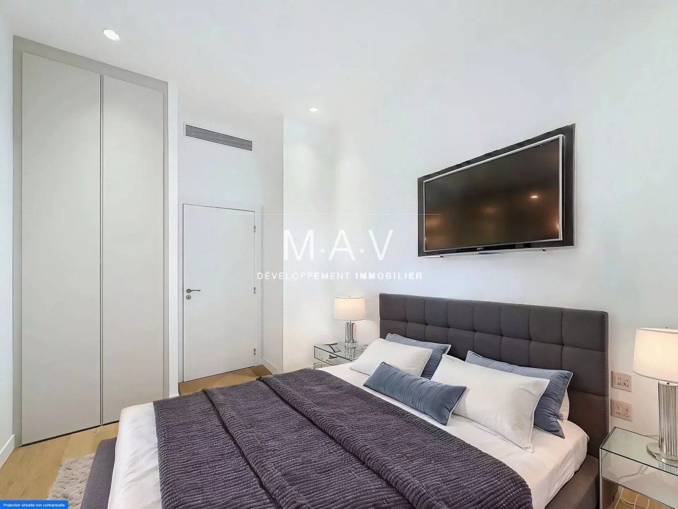 Property photo in Carre d'Or