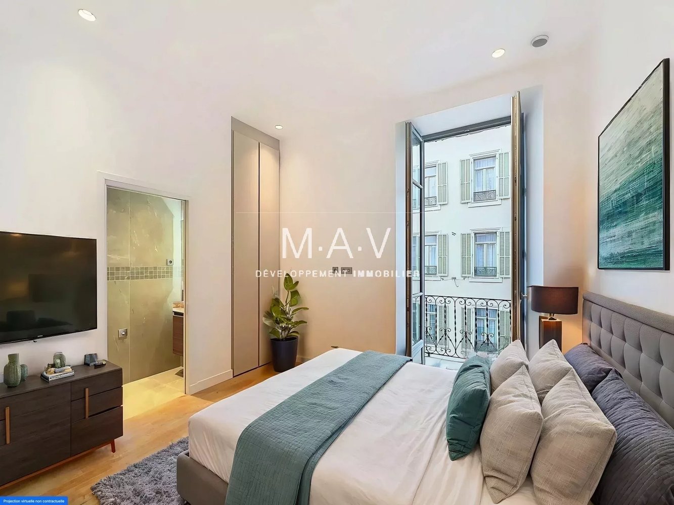 Property photo in Carre d'Or