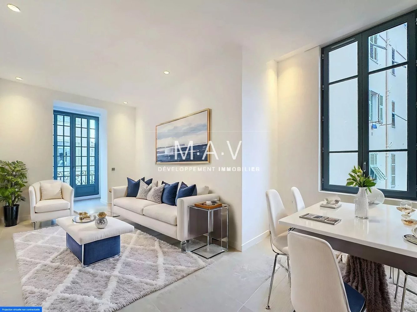 Property photo in Carre d'Or