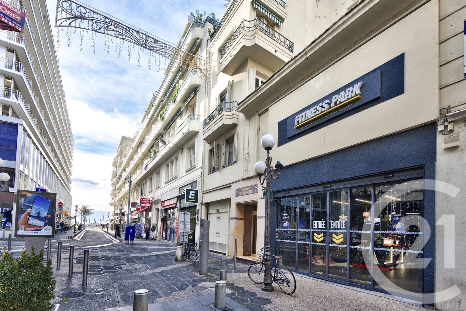 Property photo in Carre d'Or