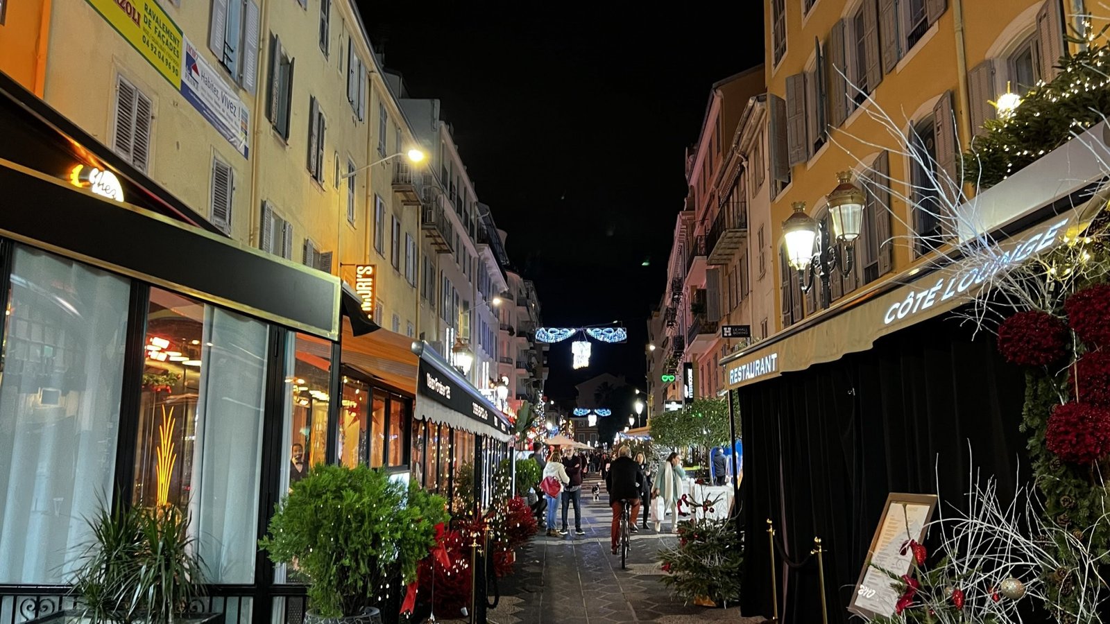 Property photo in Carre d'Or