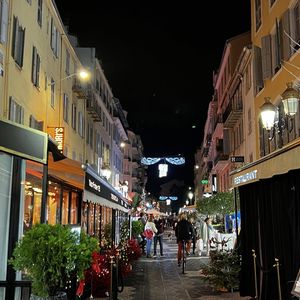 Property in Carre d'Or