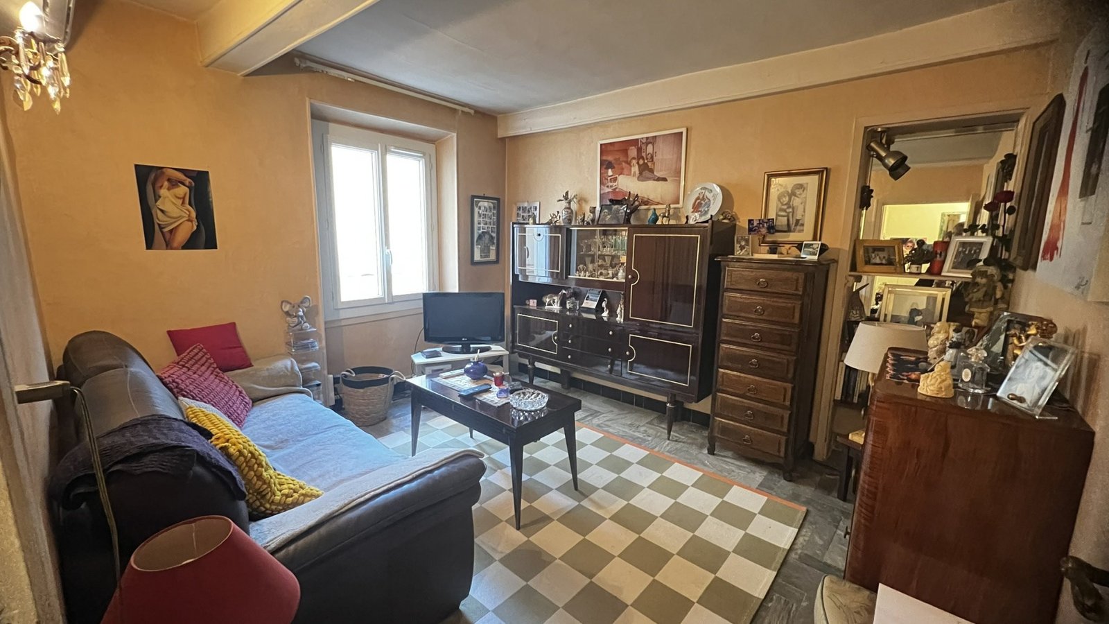 Property photo in Carre d'Or