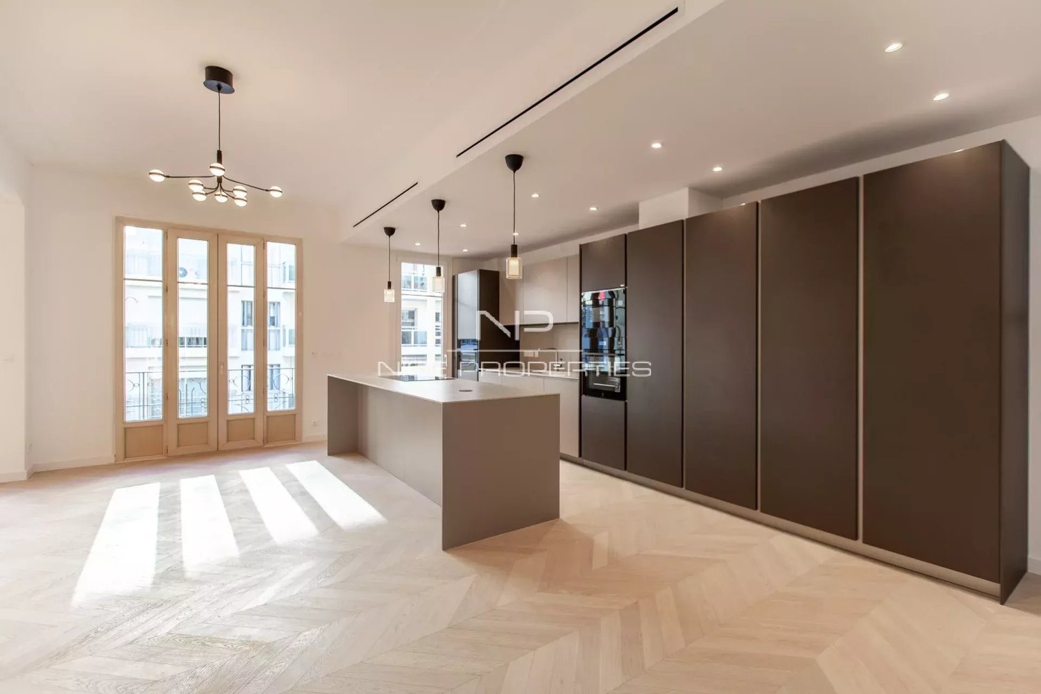 Property photo in Carre d'Or