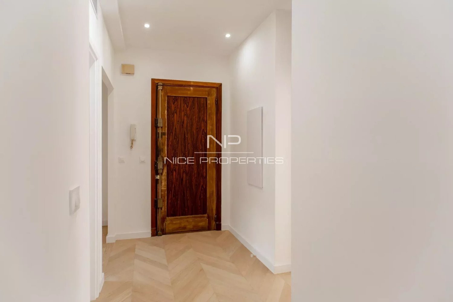 Property photo in Carre d'Or