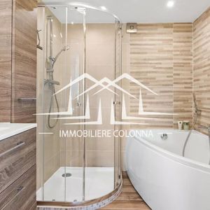 Property in Carre d'Or