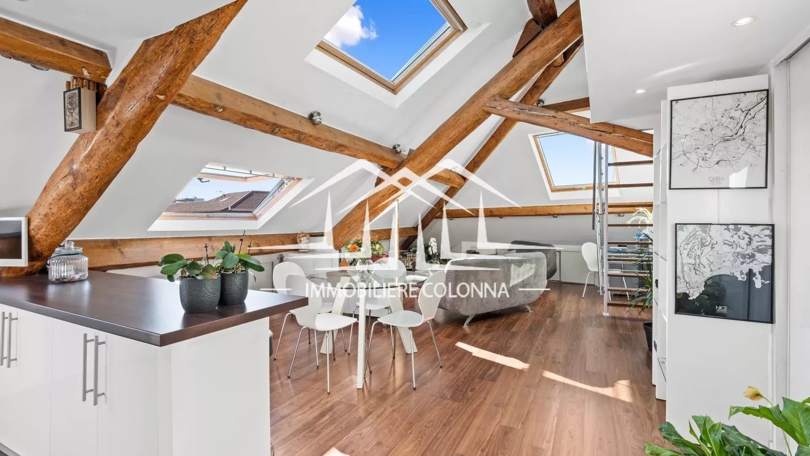 Property photo in Carre d'Or