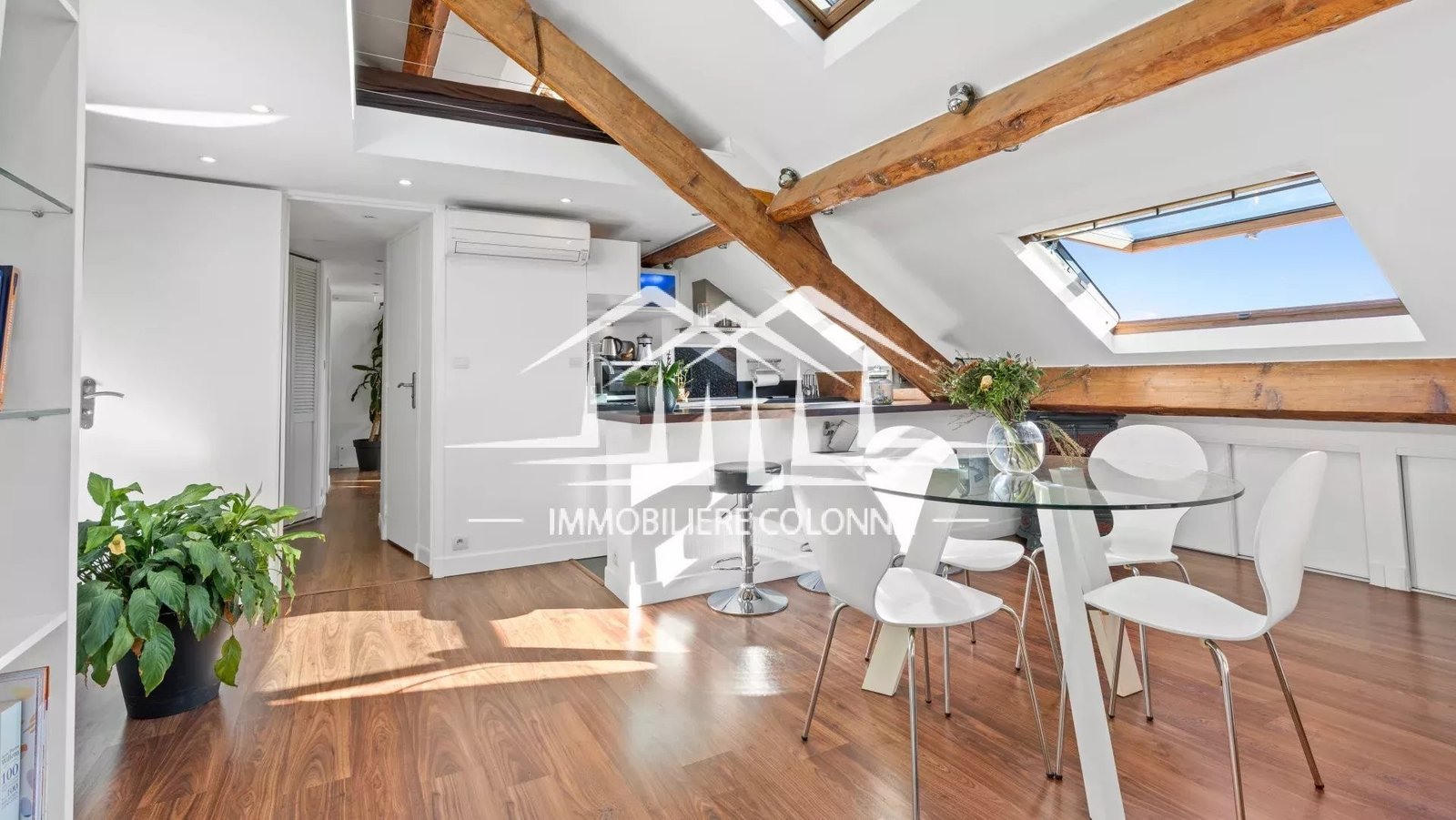 Property photo in Carre d'Or