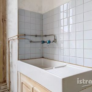 Property in Carre d'Or