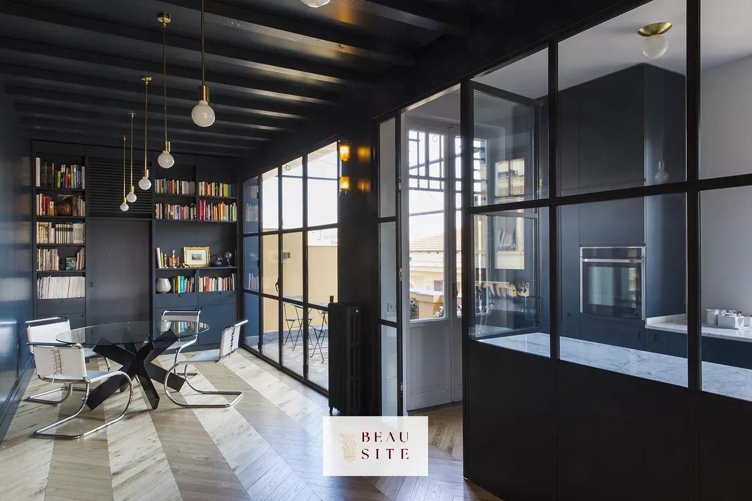 Property photo in Carre d'Or