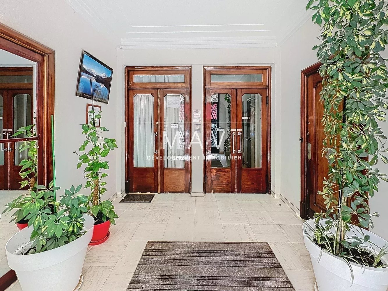 Property photo in Carre d'Or