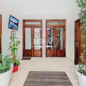 Property in Carre d'Or