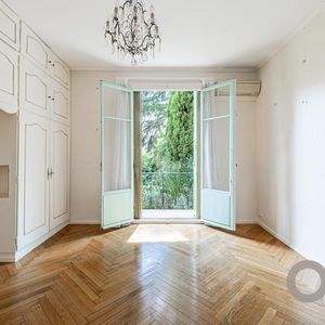 Property in Musicians Quarter