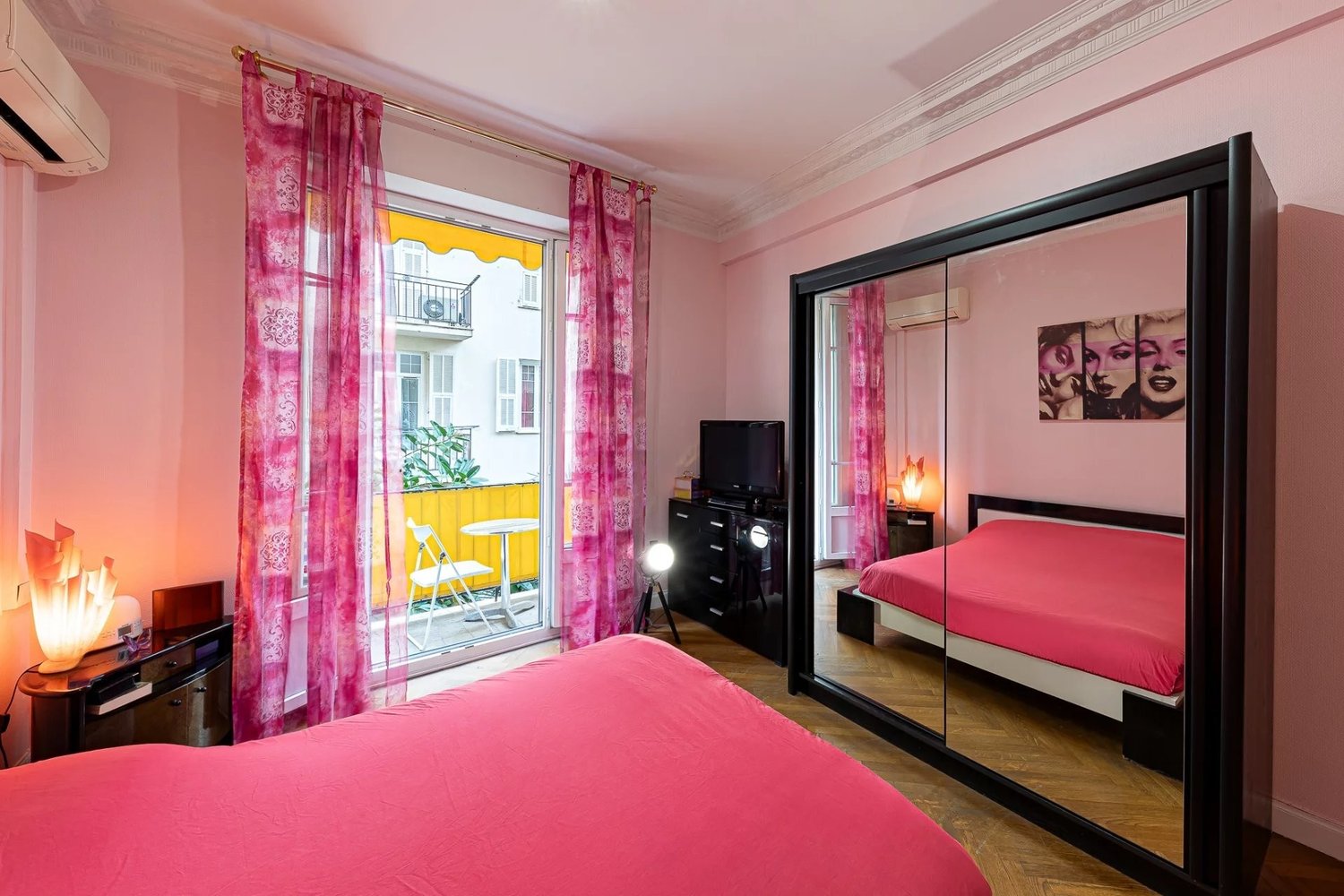 Property photo in Musicians Quarter