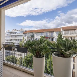 Property in Musicians Quarter