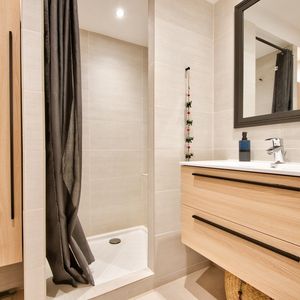 Property in Musicians Quarter