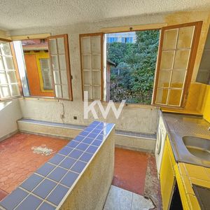 Property in Old Town