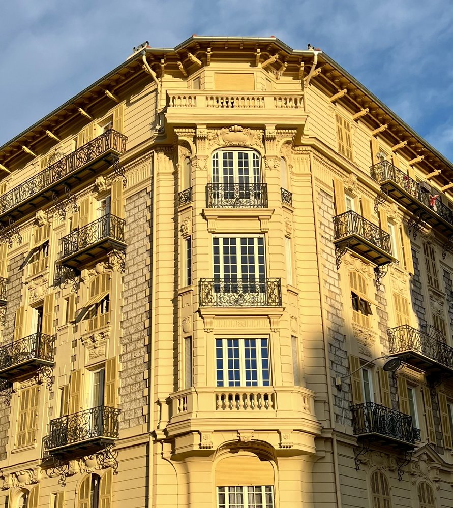 Property photo in Port