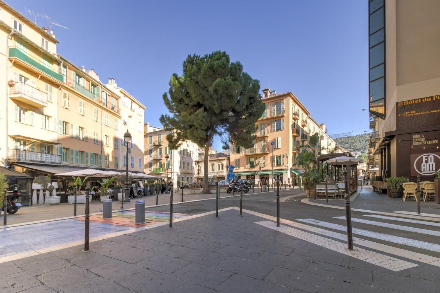 Property photo in Port