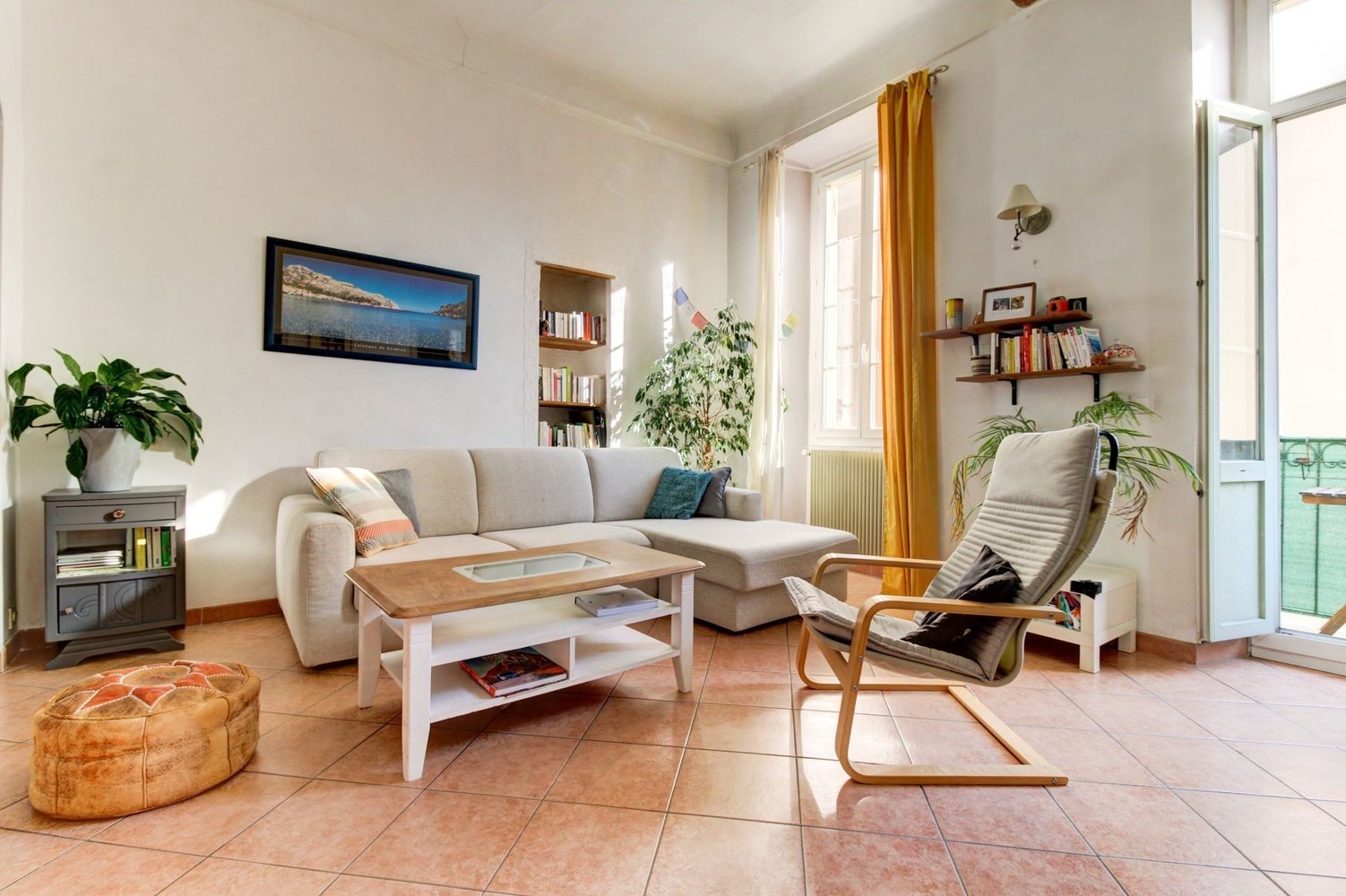 Property photo in Port