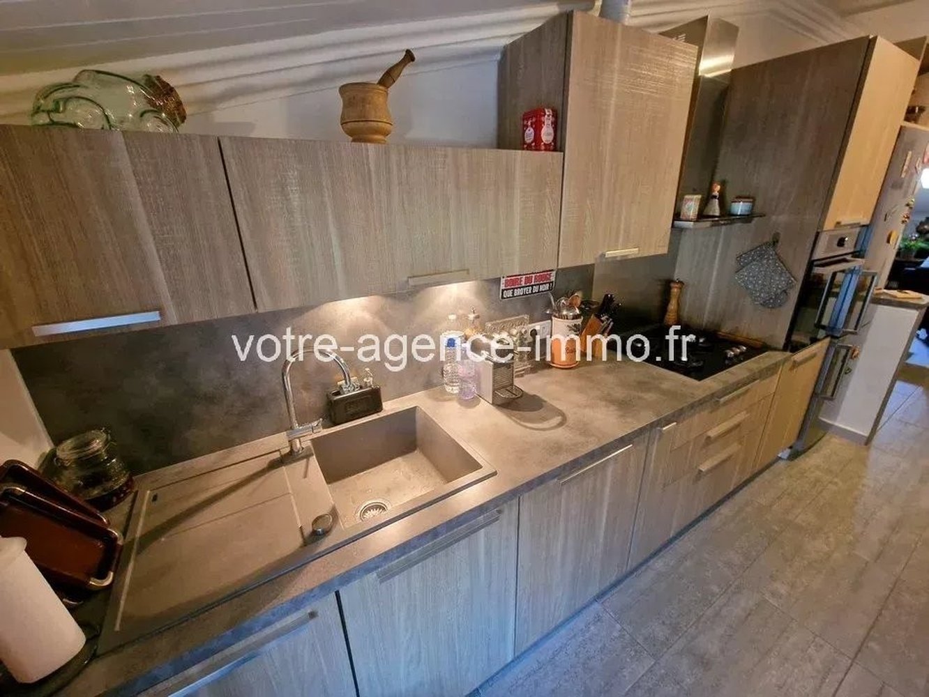 Property photo in Port