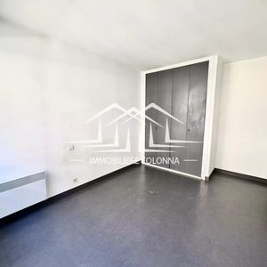 Property in Carre d'Argent