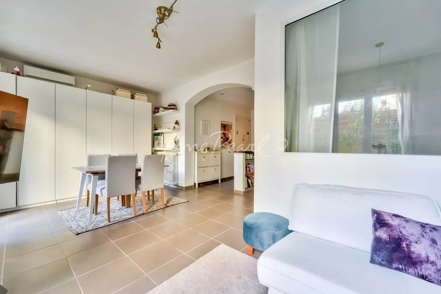 Property photo in Carre d'Argent