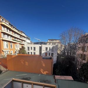 Property in Carre d'Argent