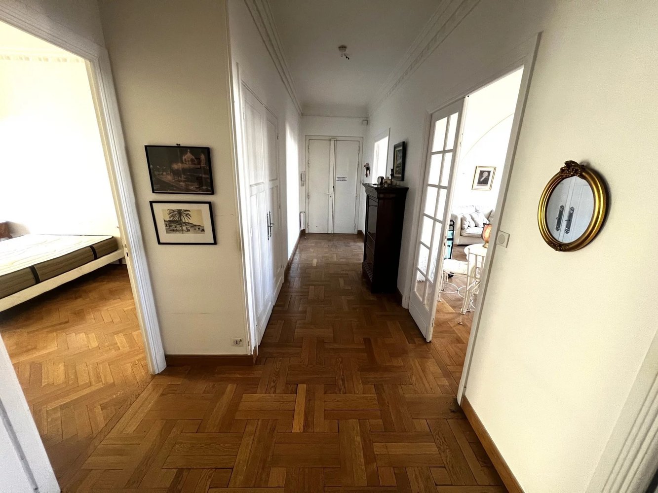 Property photo in Carre d'Argent