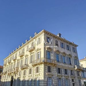 Property in Carre d'Argent