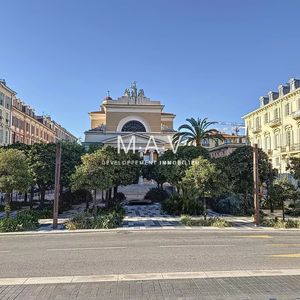 Property in Carre d'Argent