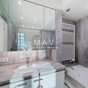 Property in Carre d'Argent