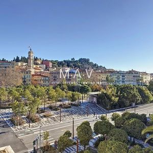 Property in Carre d'Argent