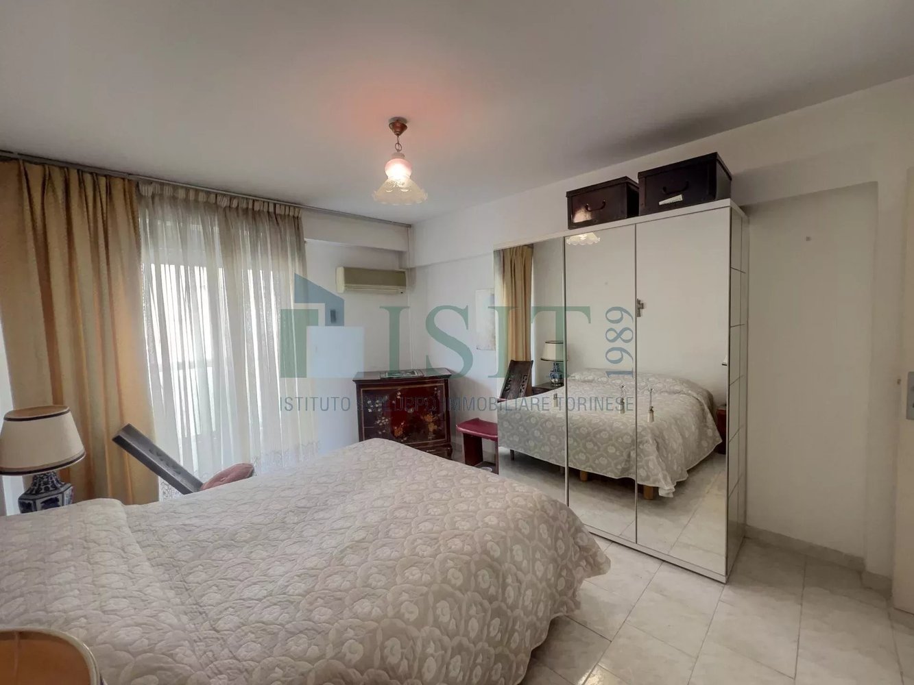 Property photo in Carre d'Argent