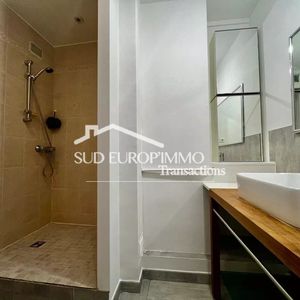 Property in Carre d'Argent