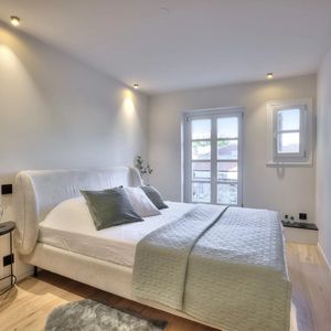 Property in Carre d'Argent