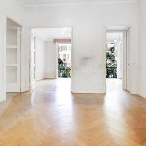 Property in Carre d'Argent