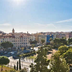 Property in Carre d'Argent