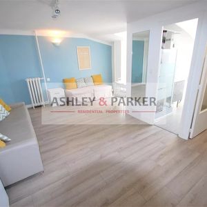 Property in Carre d'Argent