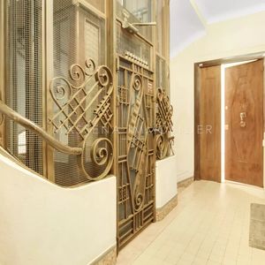 Property in Carre d'Argent