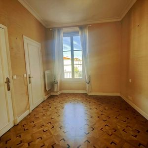 Property in Carre d'Argent