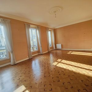 Property in Carre d'Argent