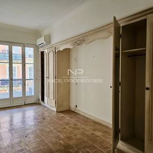 Property in Carre d'Argent