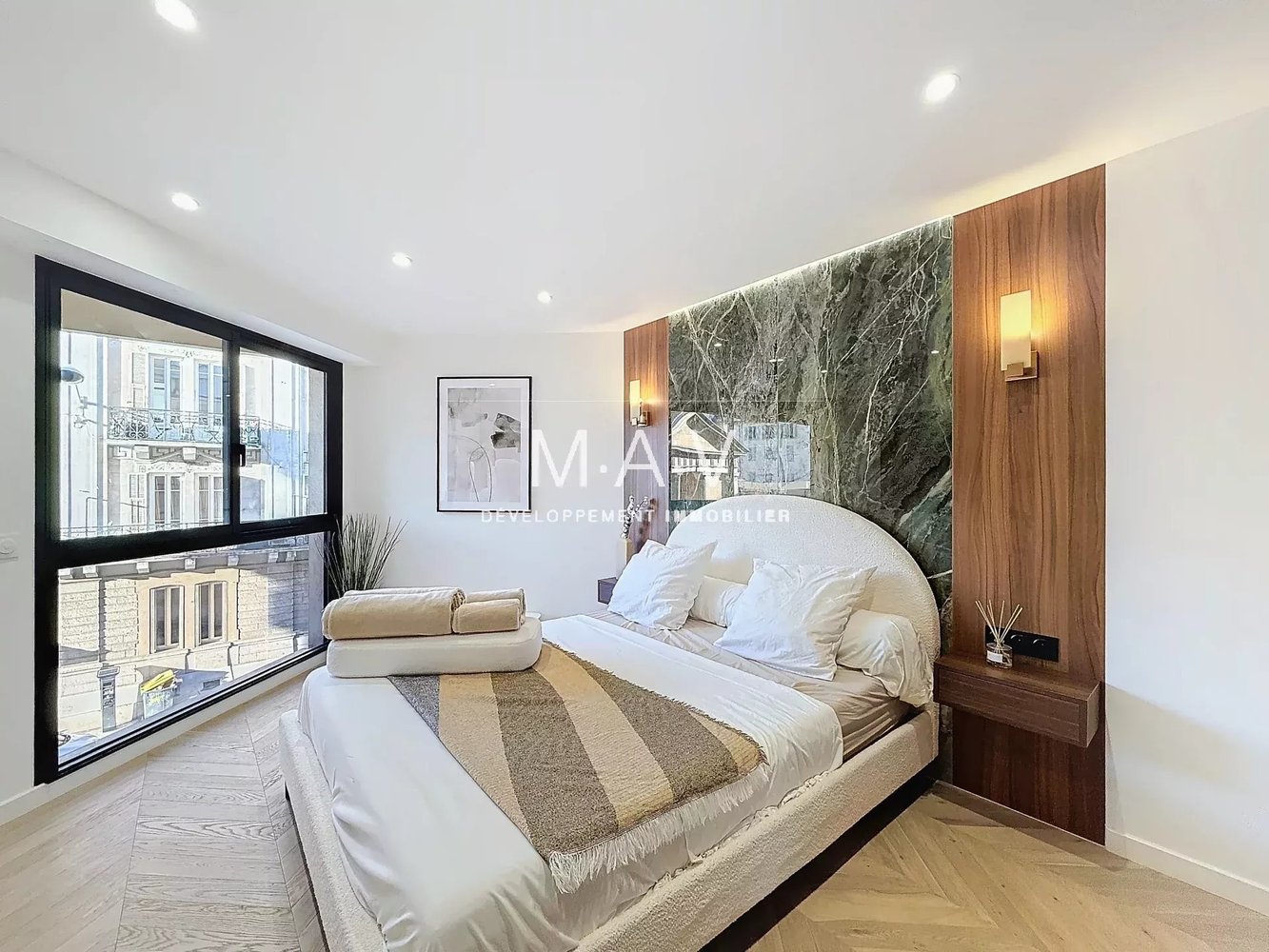 Property photo in Carre d'Argent