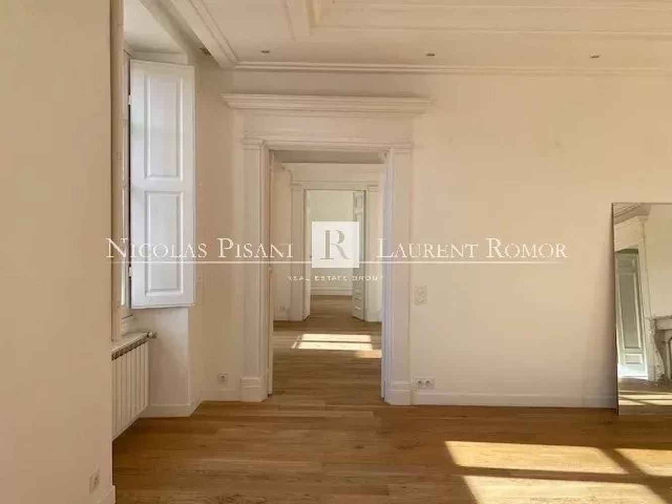 Property photo in Carre d'Argent