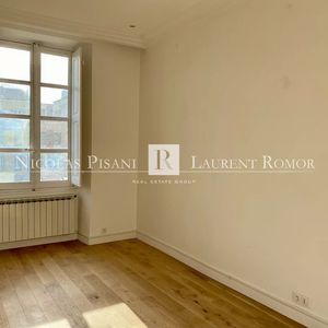 Property in Carre d'Argent