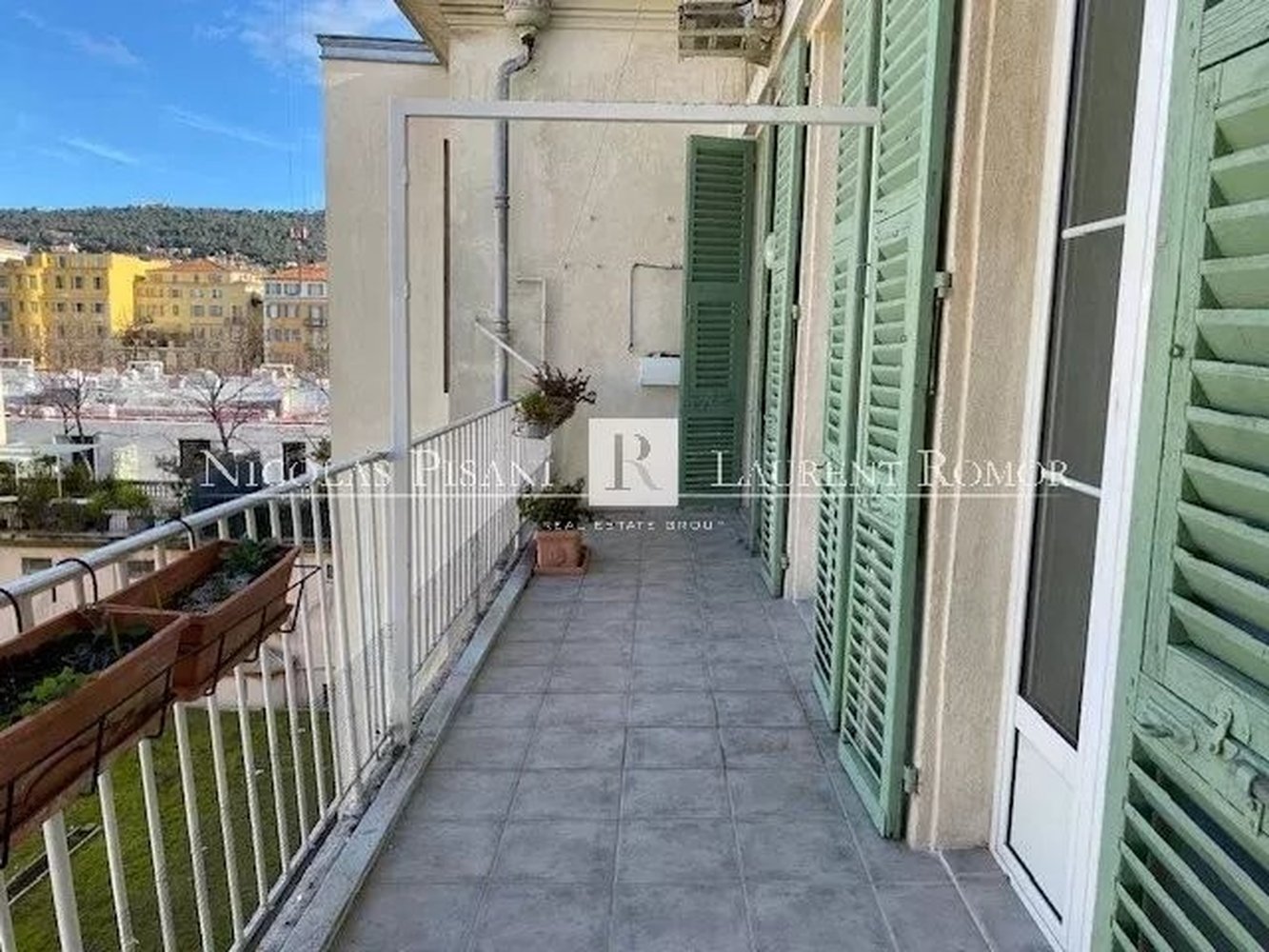 Property photo in Carre d'Argent