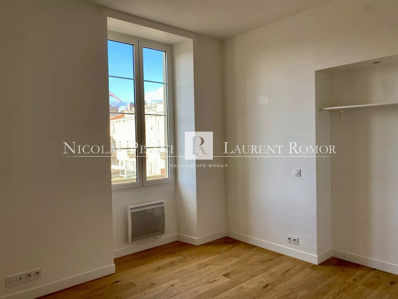 Property photo in Carre d'Argent