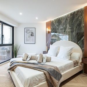 Property in Carre d'Argent