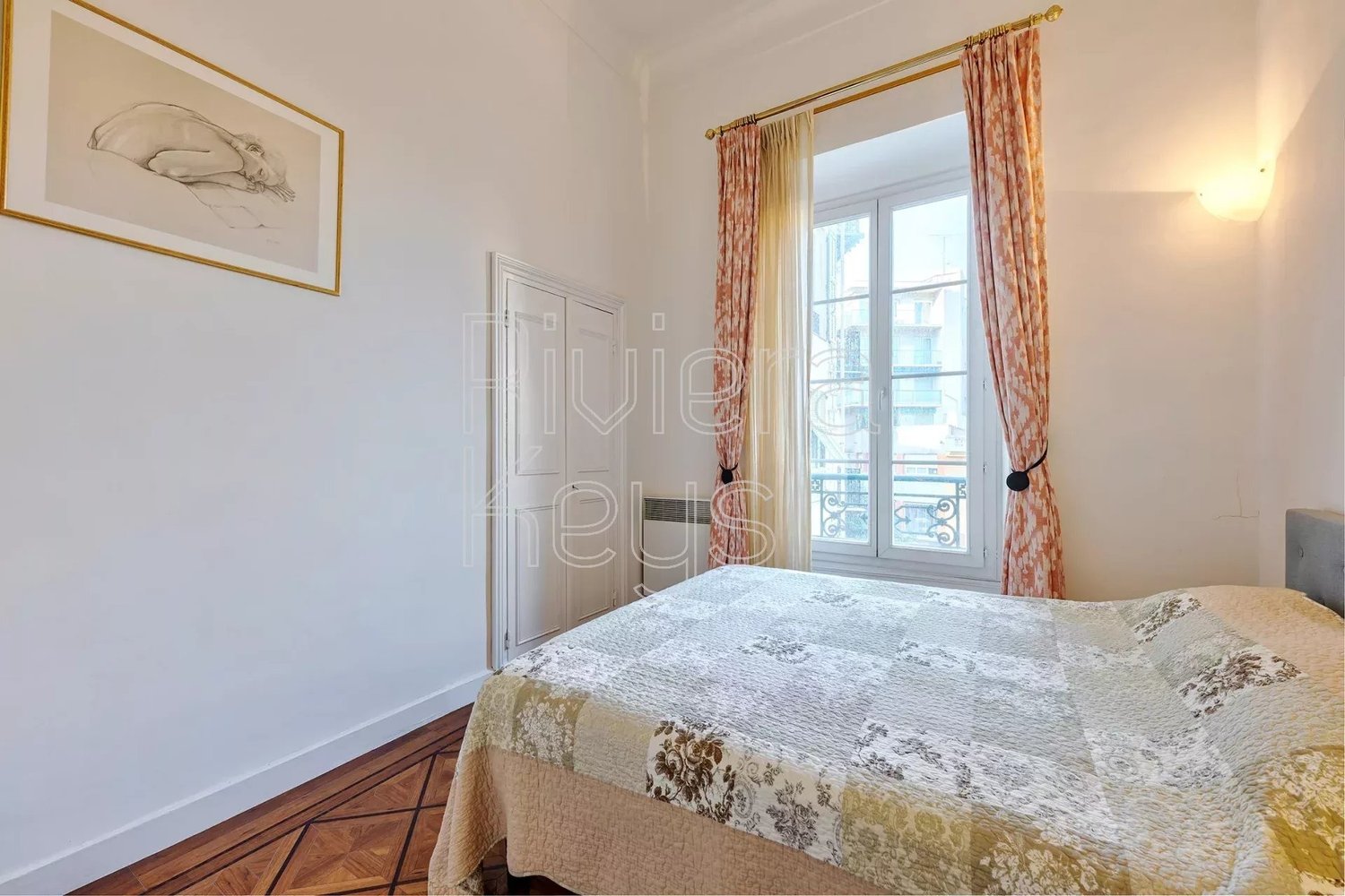 Property photo in Carre d'Argent
